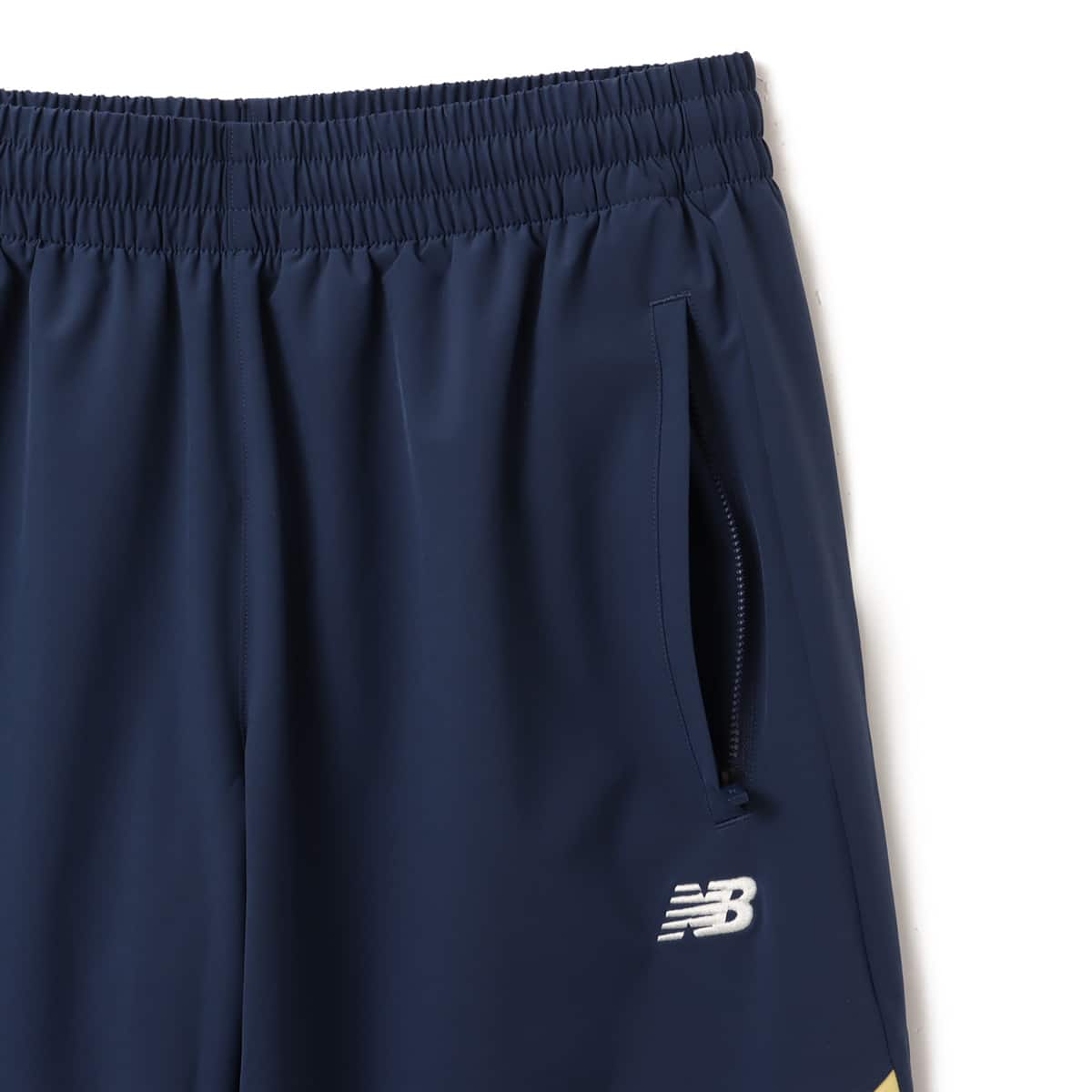 New Balance Hoops Woven Track Pants NBネイビーの画像