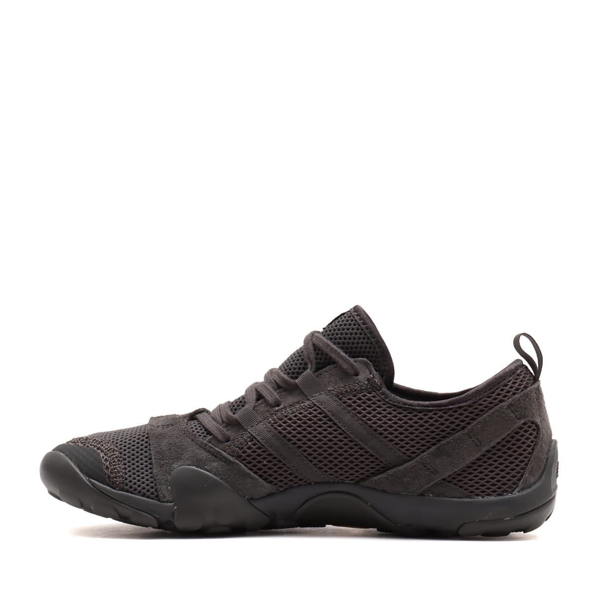 New Balance MT10OAC BLACKの画像
