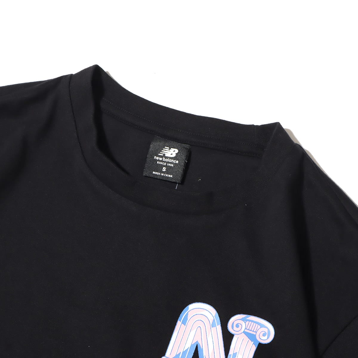 New Balance ATHLETICS ARTIST DELORENZO TEE 2 BLACK 21FW-Iの画像