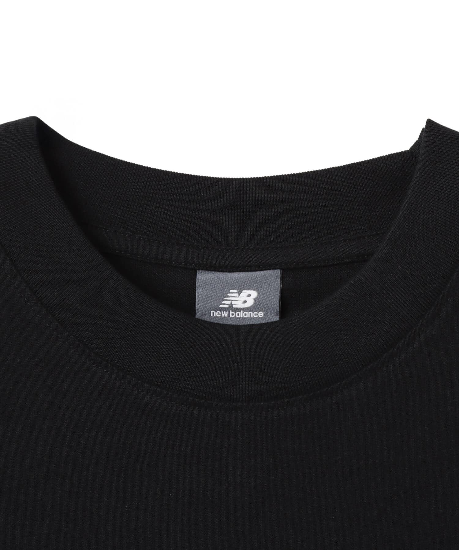 New Balance HOOPS GRAPHIC SHORT SLEEVE T SHIRT ブラックの画像