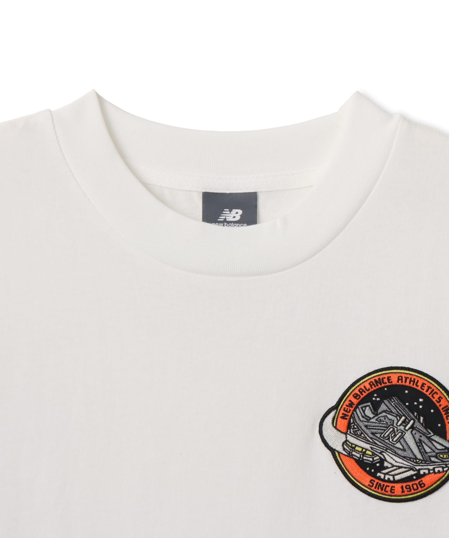 New Balance GHICA International Sport Oversized T-Shirt ホワイトの画像