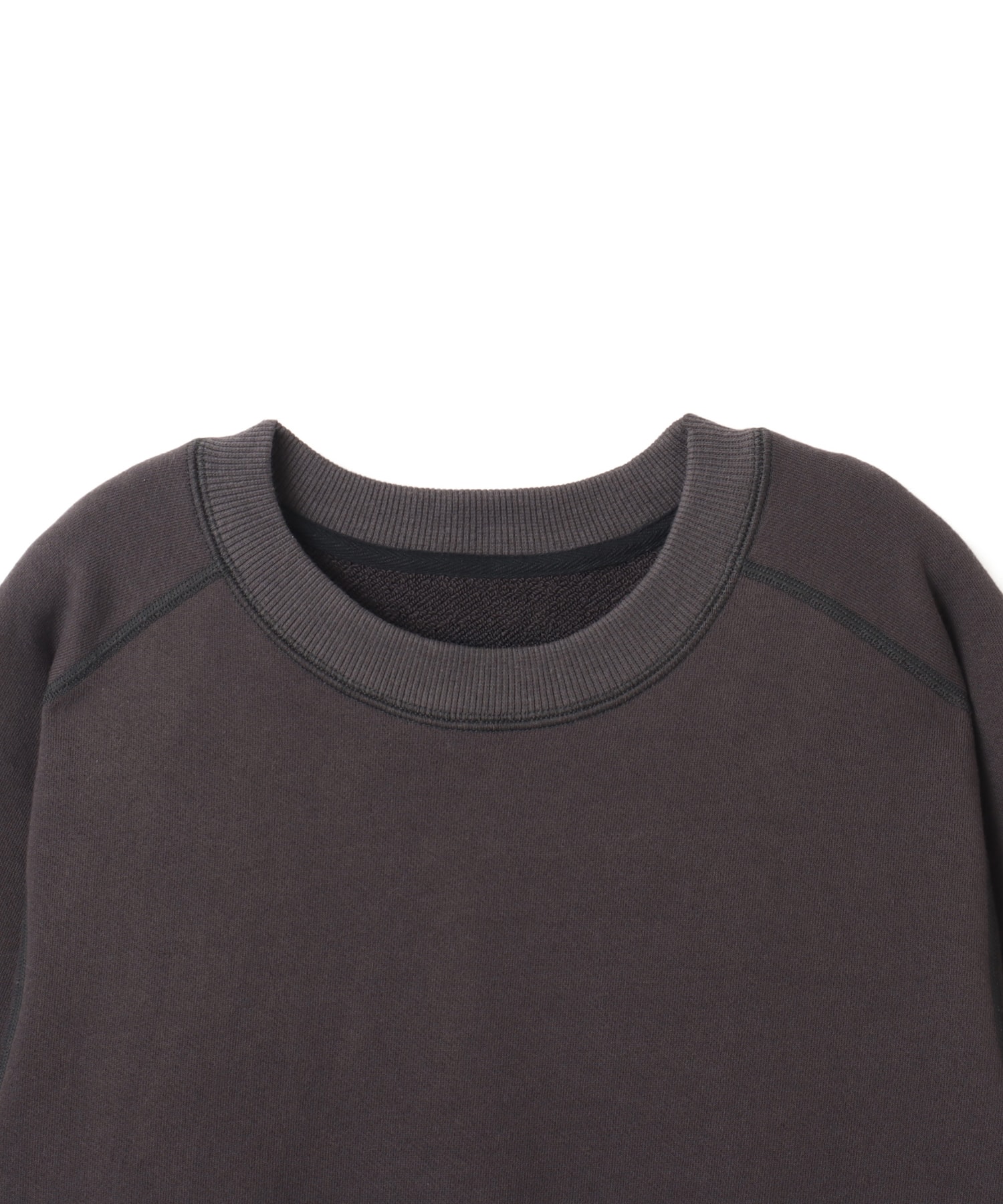 New Balance NB Grey Regular Fit Crew Neck フェーデッドブラックの画像