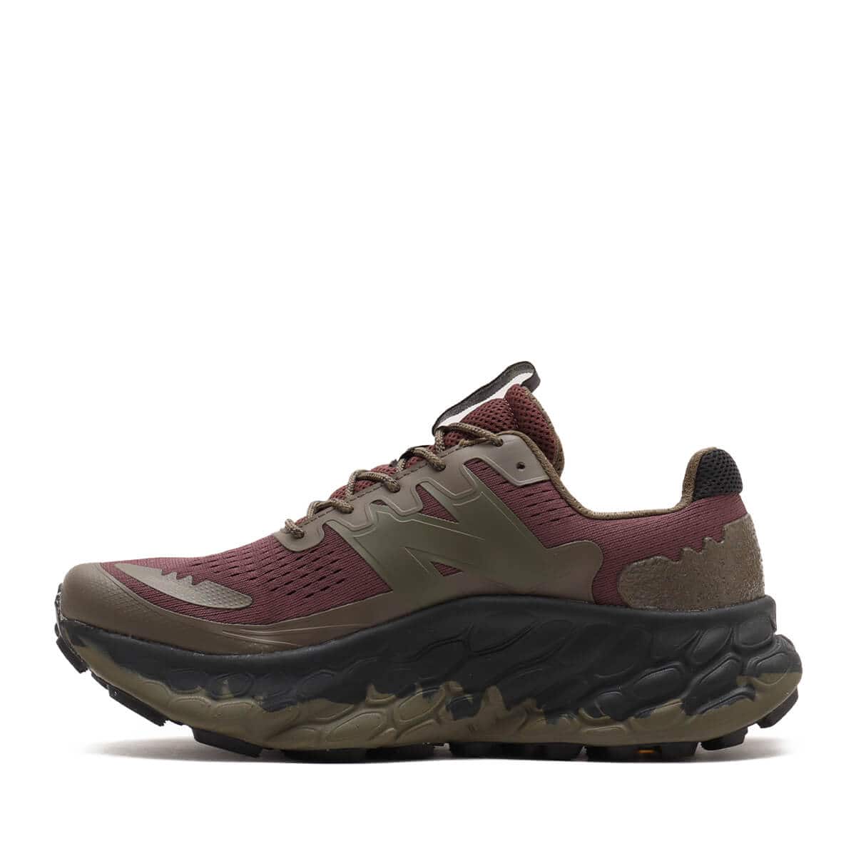 New Balance MTMORNAD BROWN の画像