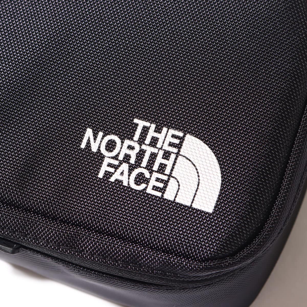 THE NORTH FACE SHUTTLE CANISTER M ブラック 22FW-Iの画像