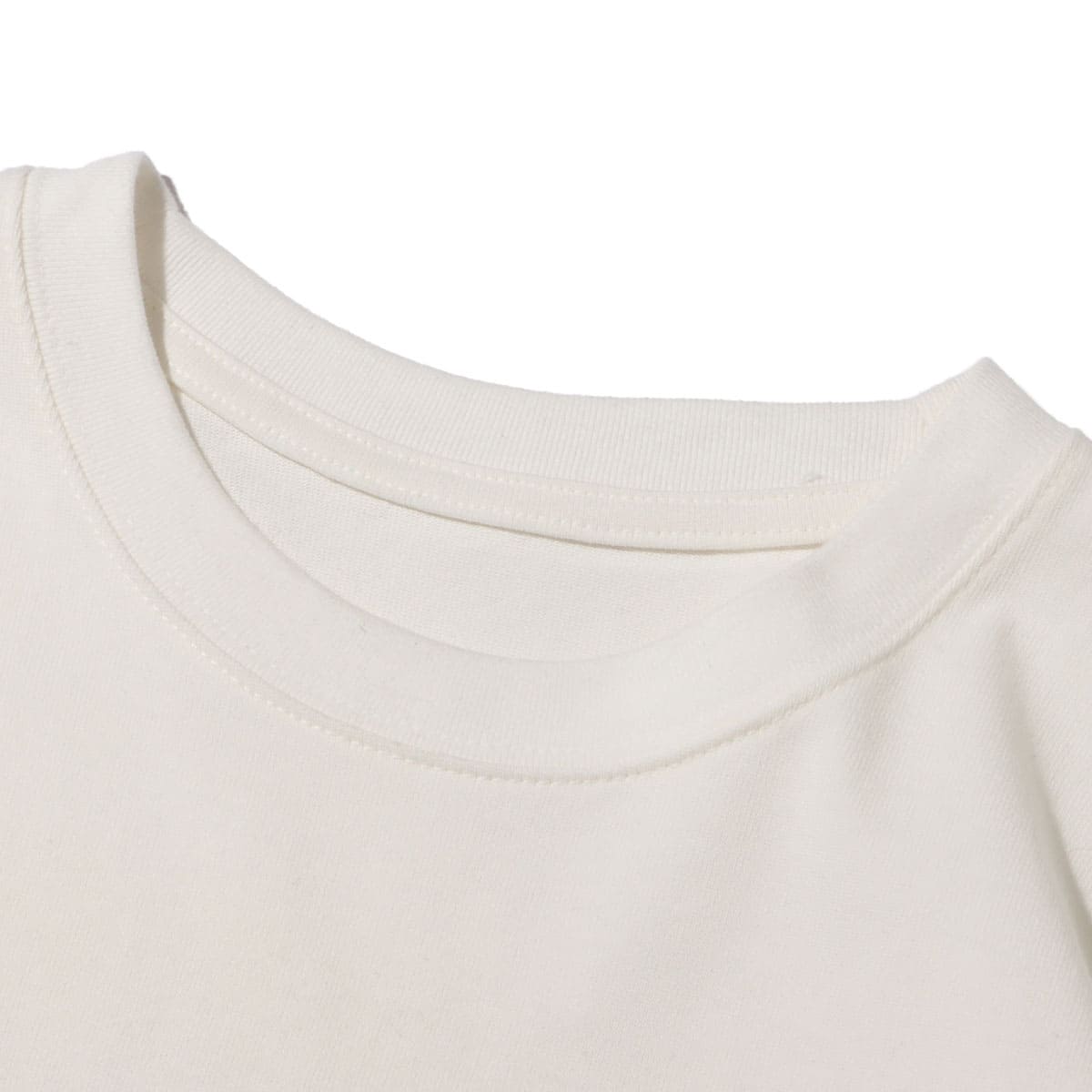9090 x atmos Graffiti Tee WHITEの画像