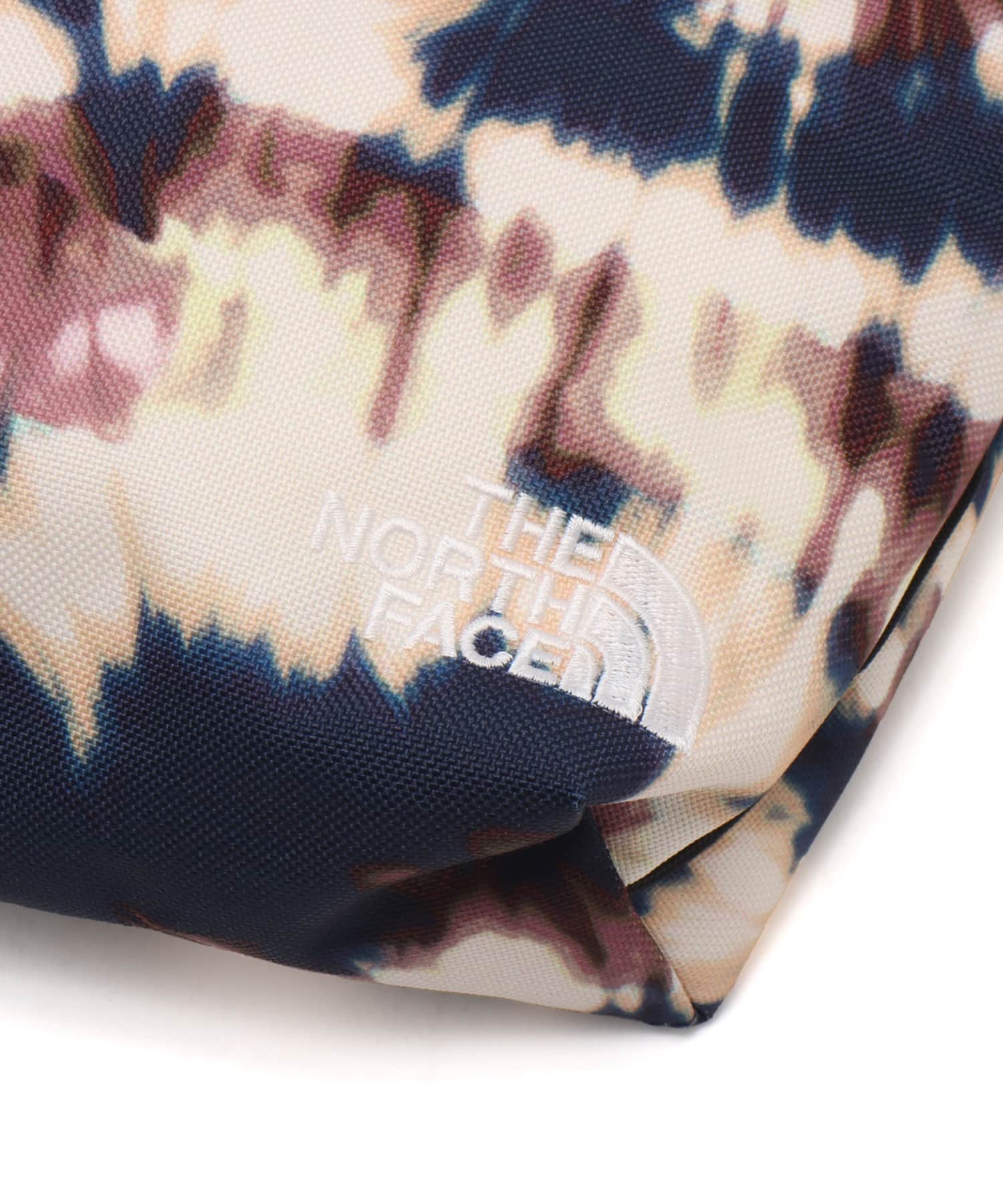 THE NORTH FACE Bilby Pouch L ランドスケープタイダイの画像