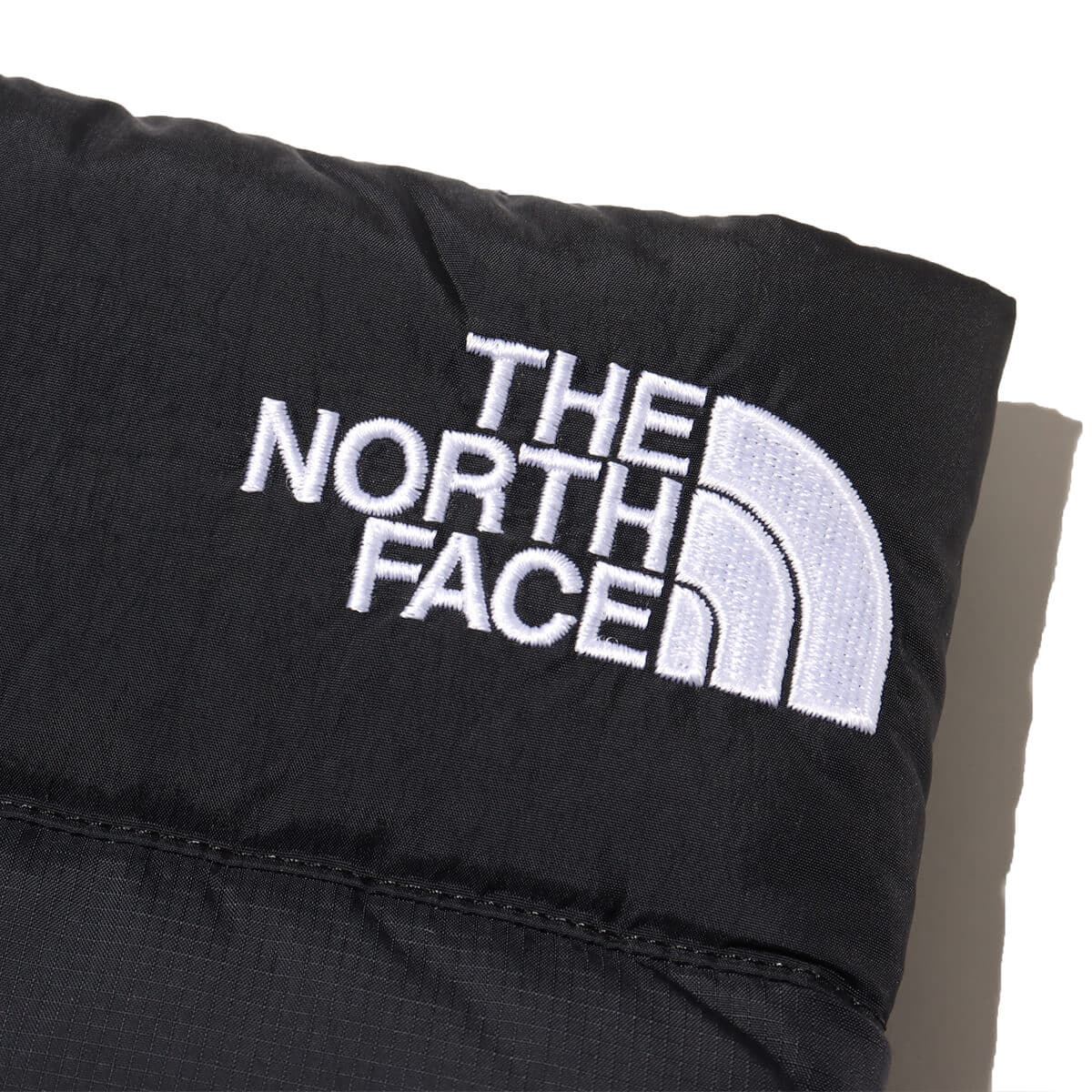 THE NORTH FACE Nuptse Neck Gaiter ブラック の画像