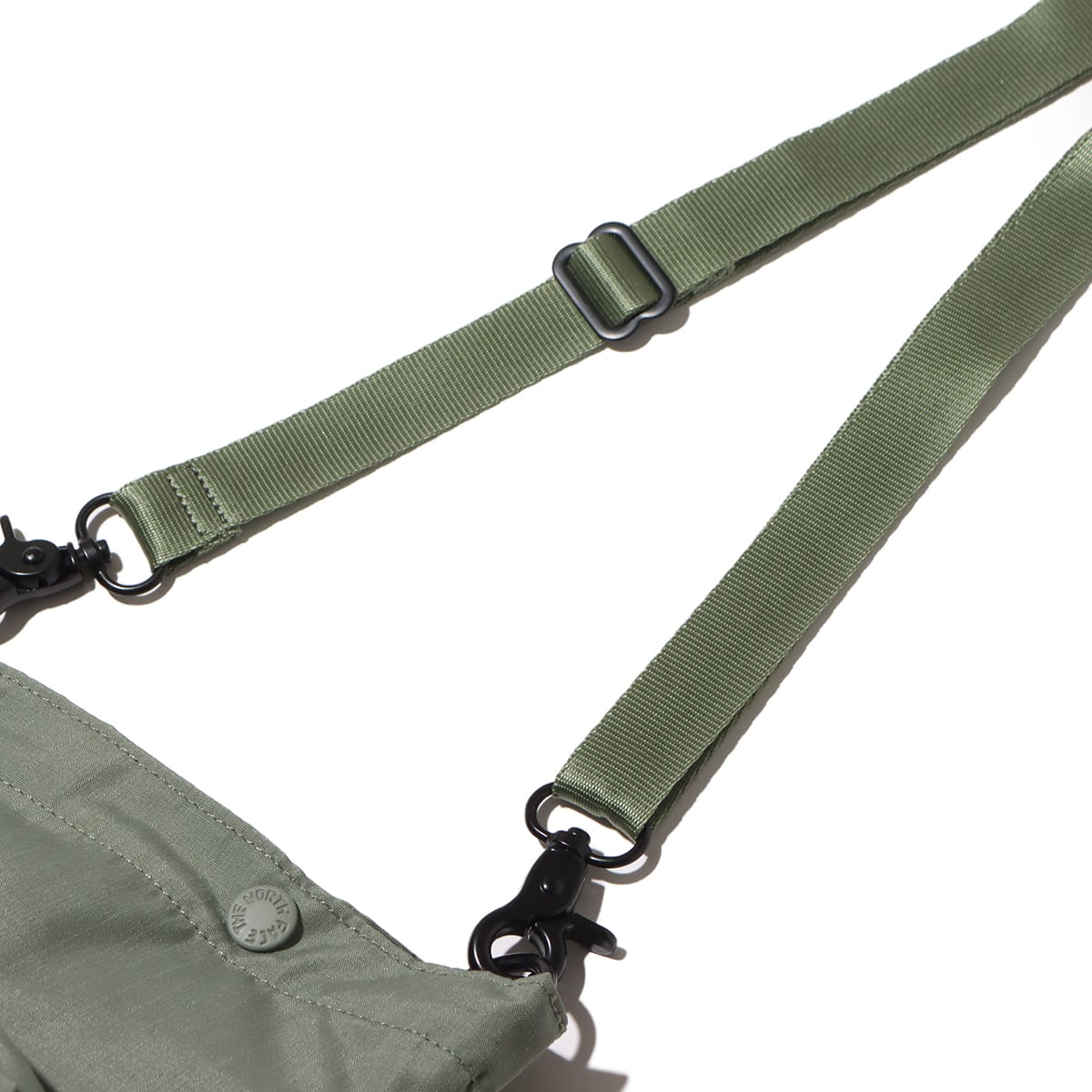 THE NORTH FACE PURPLE LABEL Mountain Wind Multi Bag Sage Greenの画像