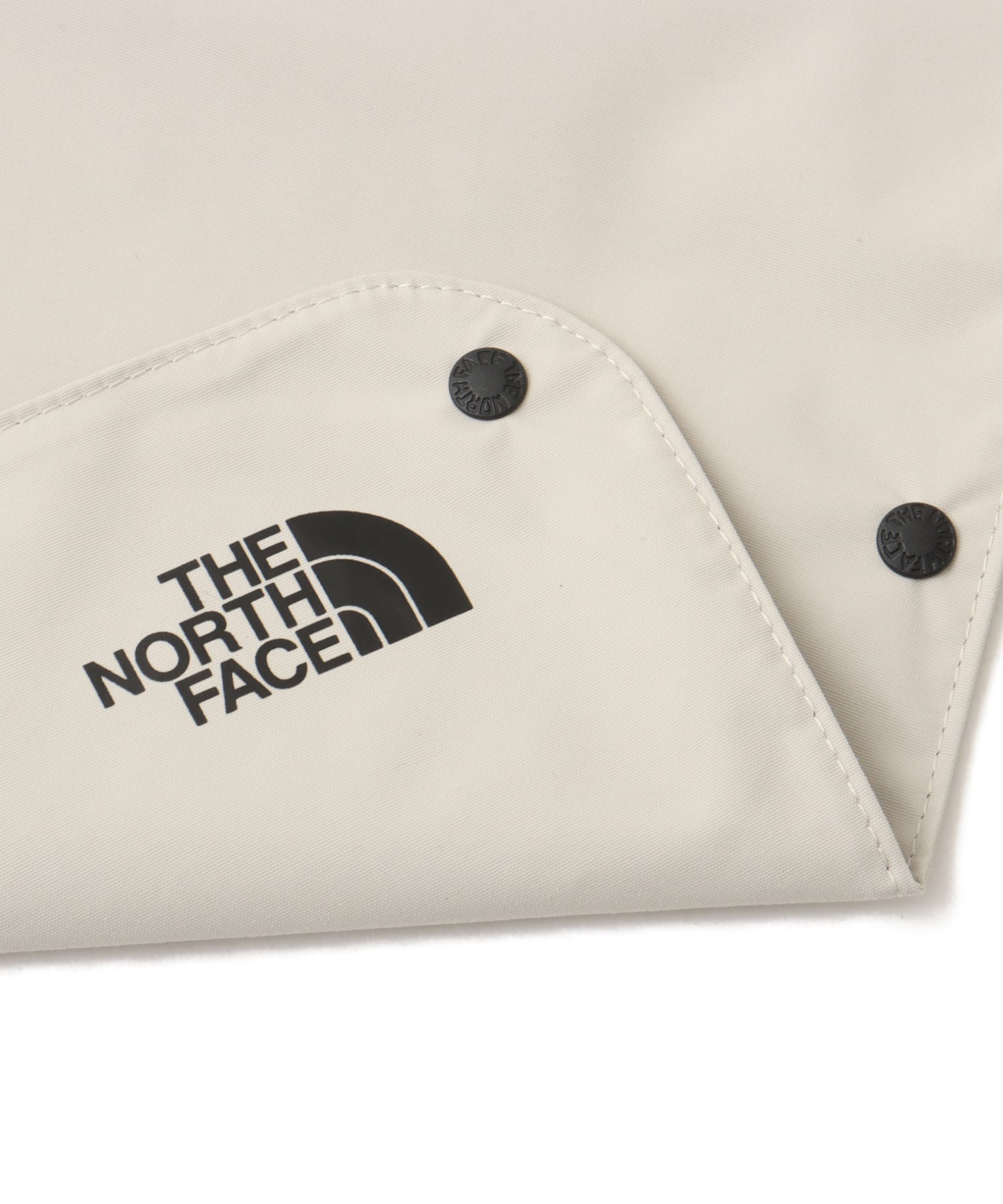 THE NORTH FACE Baby Compact Yummy Bib フォッシルアイボリーの画像