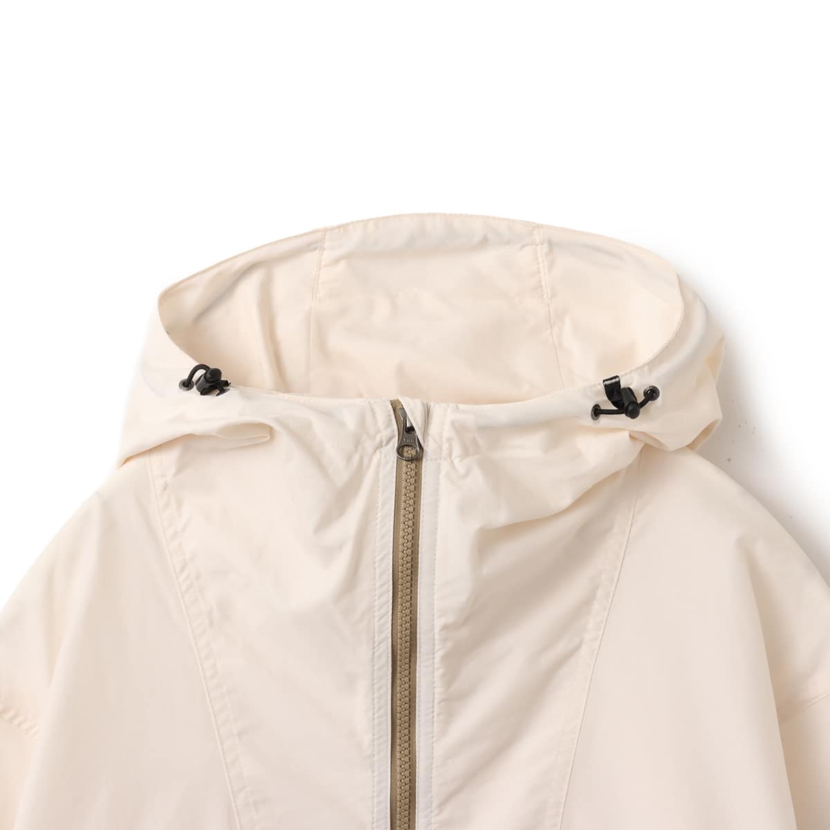 THE NORTH FACE COMPACT ANORAK ホワイトデューンxクラシックカーキの画像