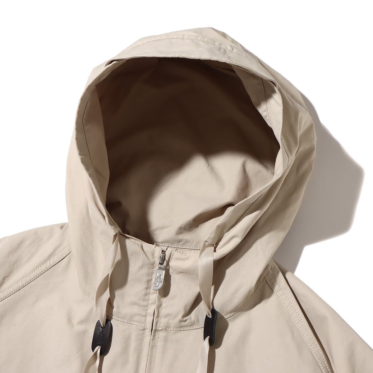 THE NORTH FACE PURPLE LABEL Mountain Wind Parka Light Beige  23SS-I|atmos（アトモス） 公式オンラインストア