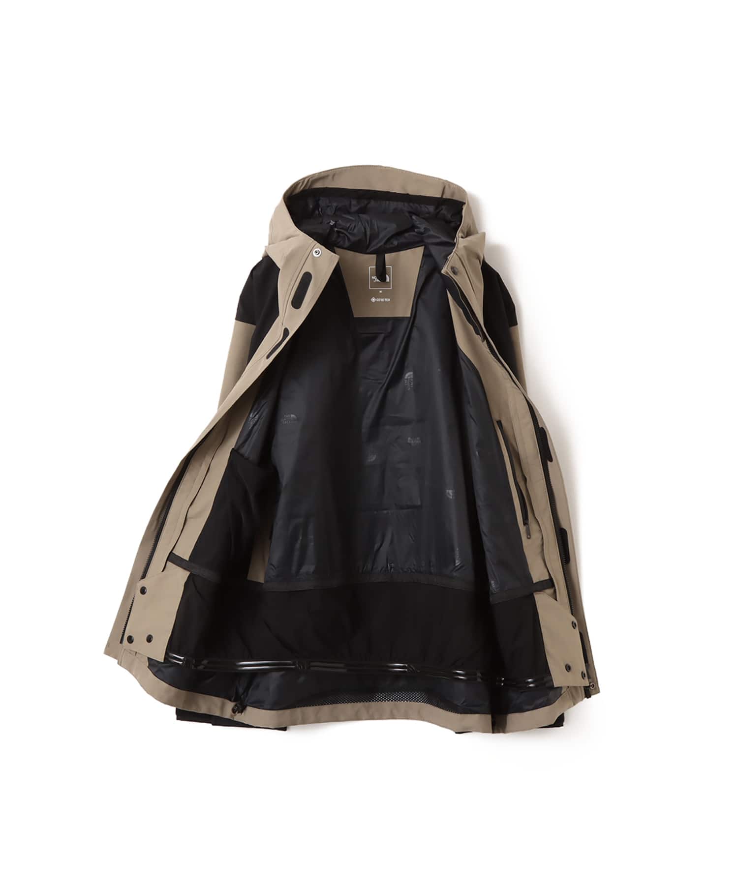 THE NORTH FACE Mountain Jacket マッシュルームの画像
