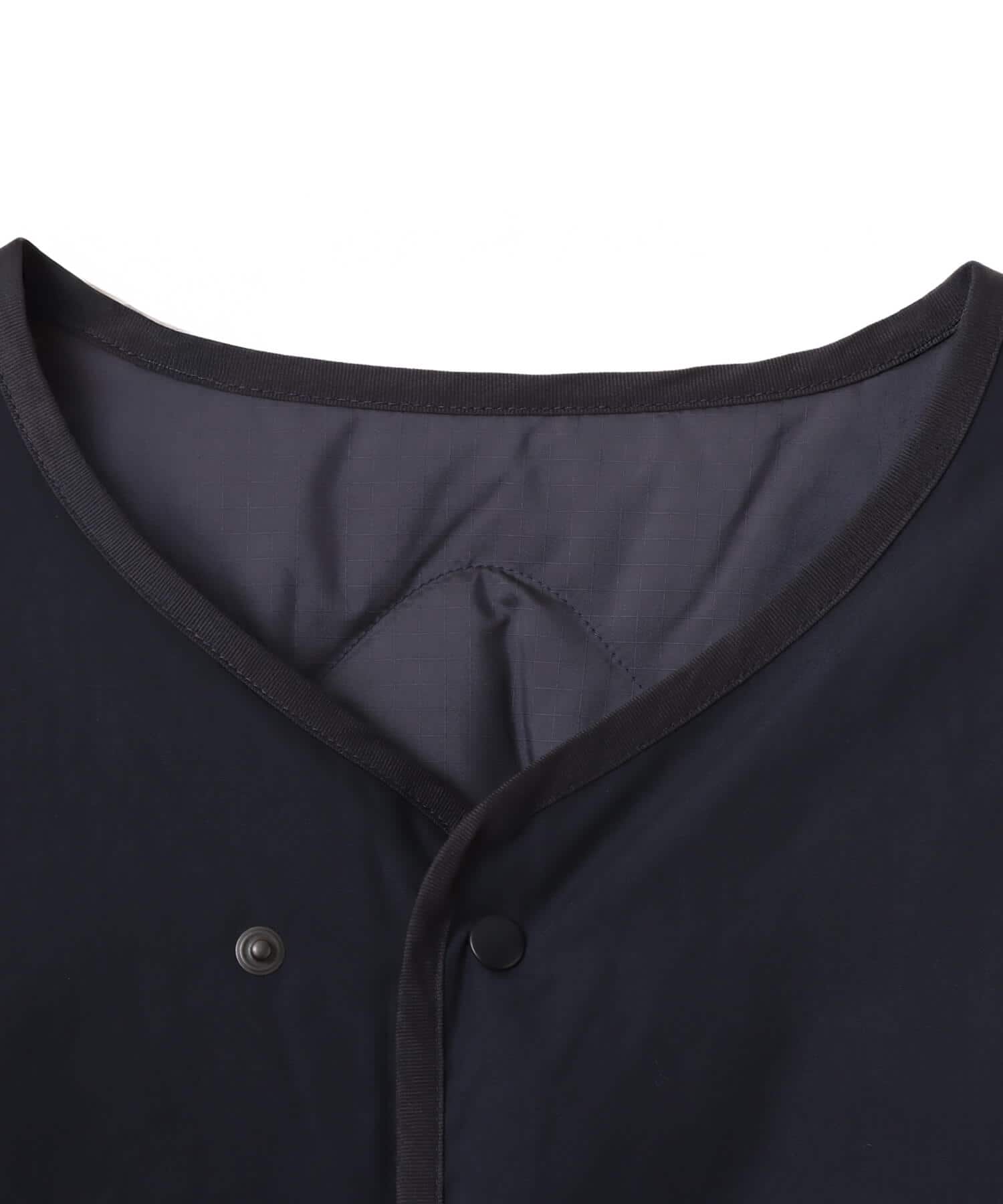 nanamica Reversible Down Cardigan Navyの画像