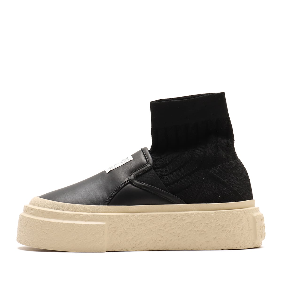 MM6 SNEAKERS Blackの画像