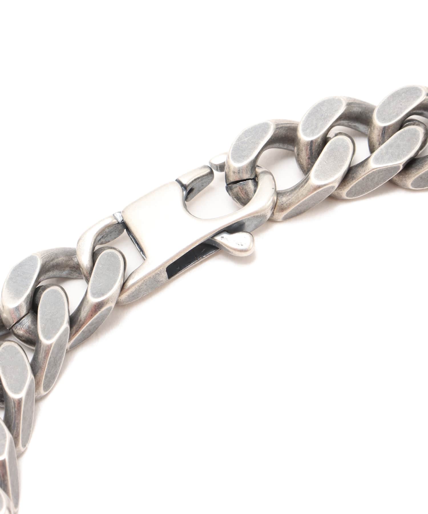 MM6 MINIMAL LOGO ID TAG CURB BRACELET Argento brunitoの画像