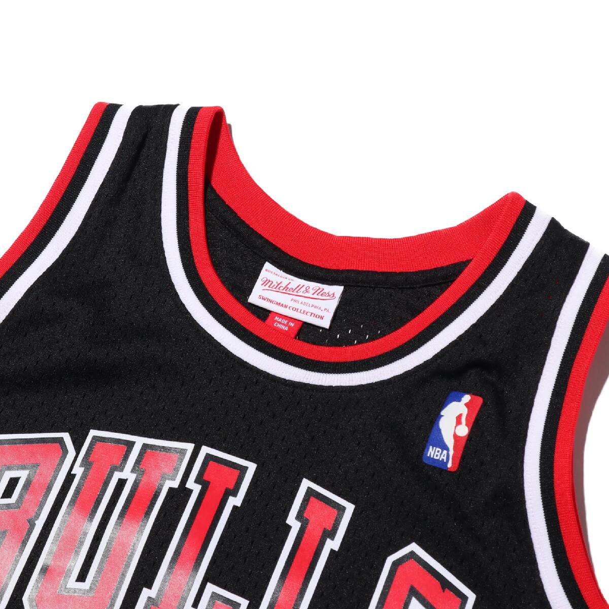 Mitchell & Ness Swingman Jersey CBU-#33 S Pippen BLACK 19FW-Iの画像