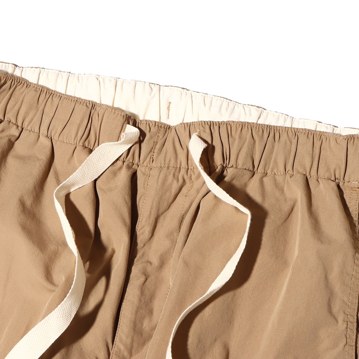 nanamica Easy Cargo Pants Camelの画像