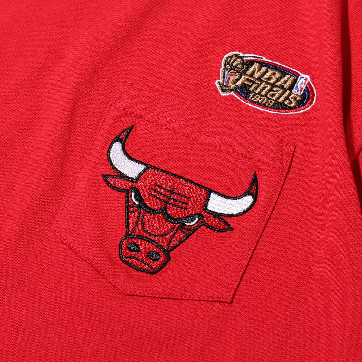 Mitchell & Ness PREMIUM POCKET TEE CBU REDの画像