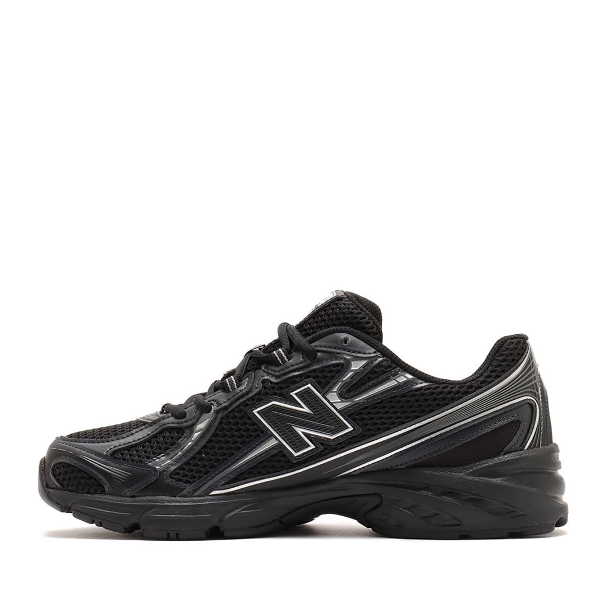 New Balance U740BM2 BLACK の画像