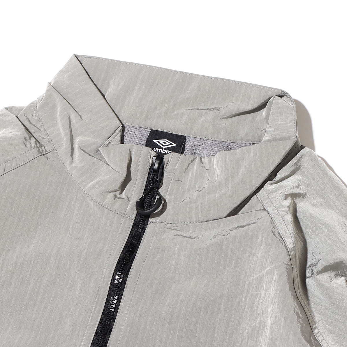 UMBRO STANDNECK ANORAK WHITE/GRAY 22HO-I