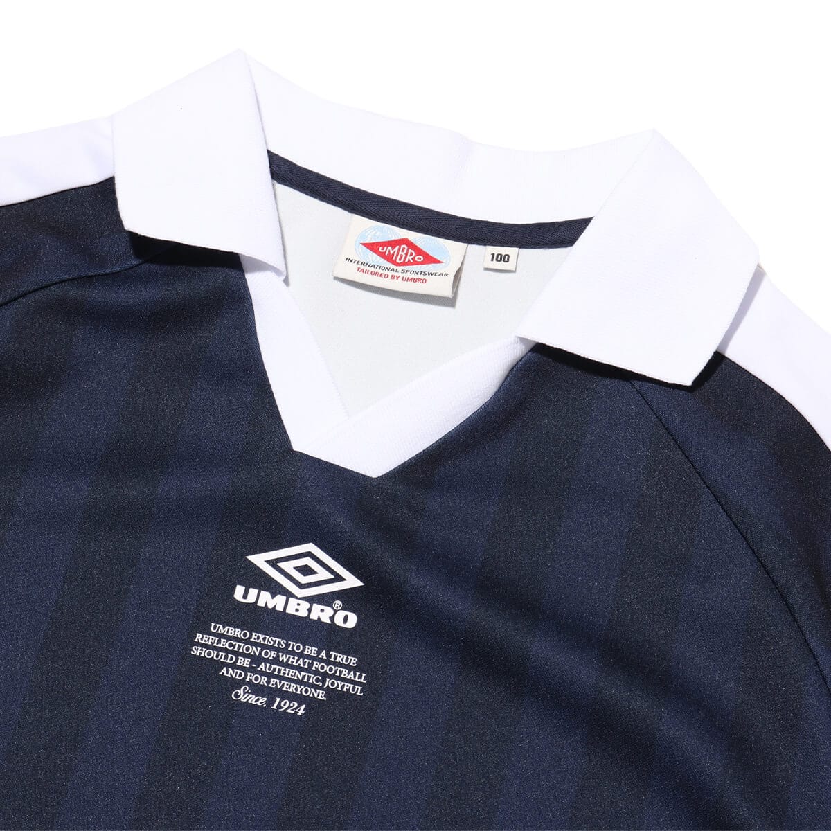 UMBRO SHORT SLEEVE SHIRT ネイビー の画像
