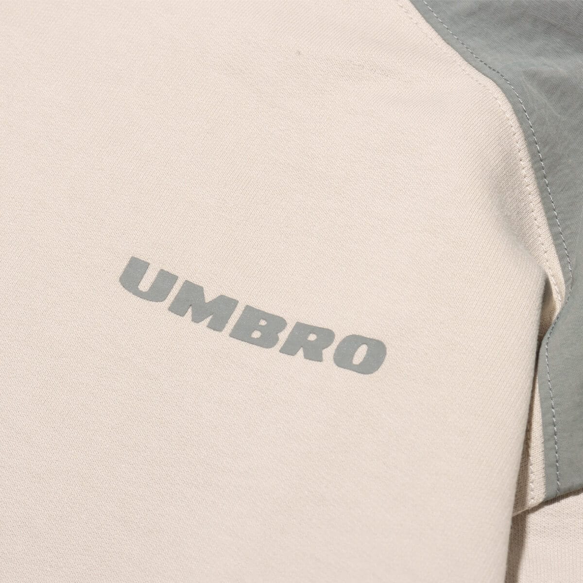 UMBRO SWEATSHIRT HOODIE ベージュ の画像
