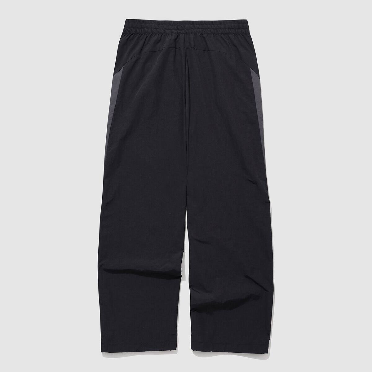 UMBRO HBL CELEB Woven Setup Pants ブラックの画像