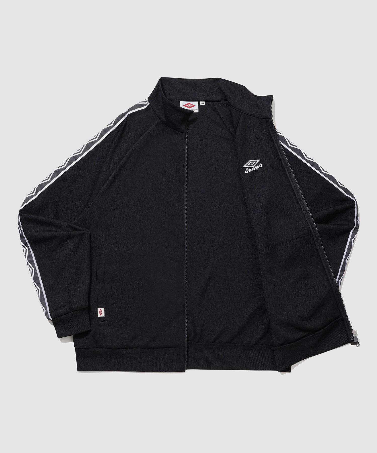 UMBRO 【KOREA COLLECTION】HBL OG STAND-NECK TRACKJACKET ブラックの画像