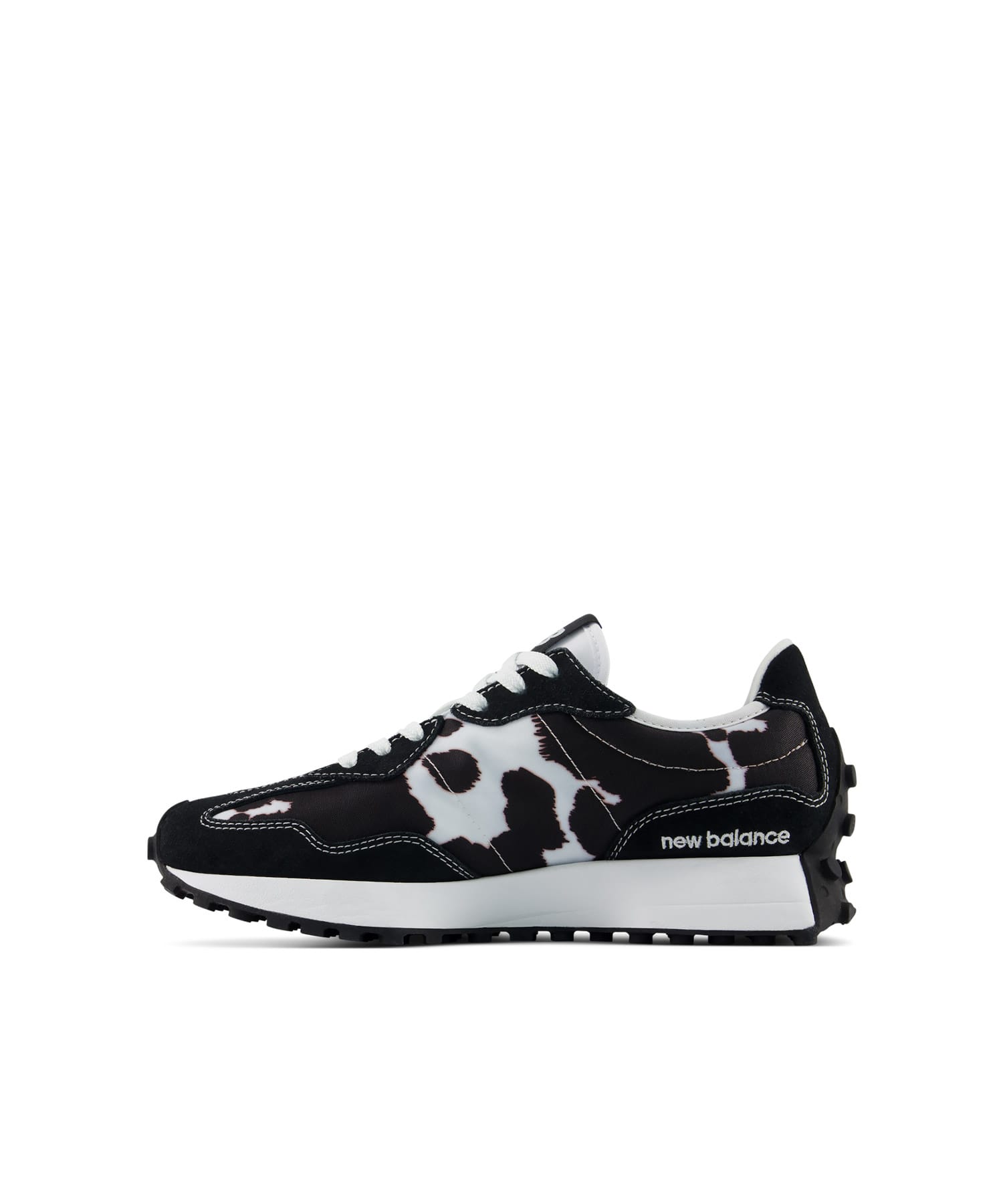New Balance W327APA BLACK/WHITEの画像