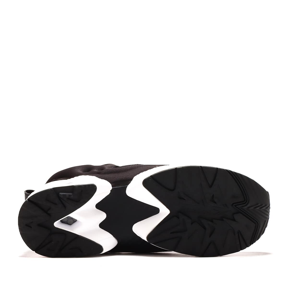 Reebok INSTAPUMP FURY 95 ｺｱﾌﾞﾗｯｸ 24SS-Iの画像