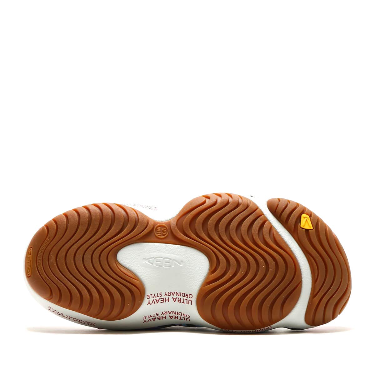 KEEN YOGUI ARTSFULL Silver Birch/Red Carpet 22SS-I(キーン KEEN YOGUI ARTSFULL Silver Birch/Red Carpet 22SS-I(キーン