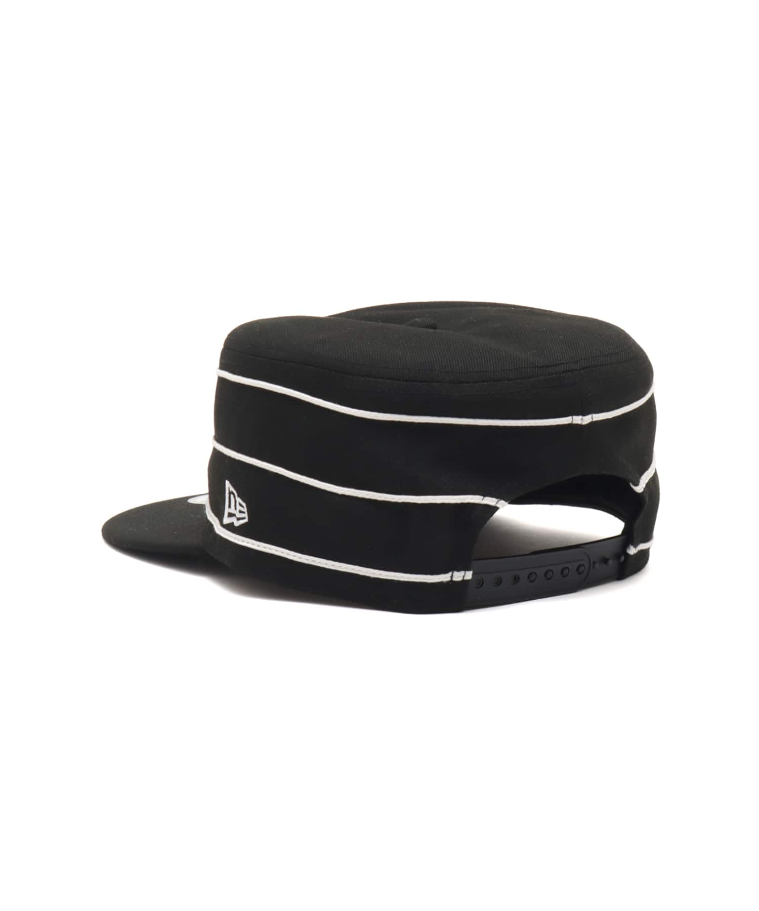 NEW ERA PILL BOX SB atmos BLACK WHITE BLACKの画像
