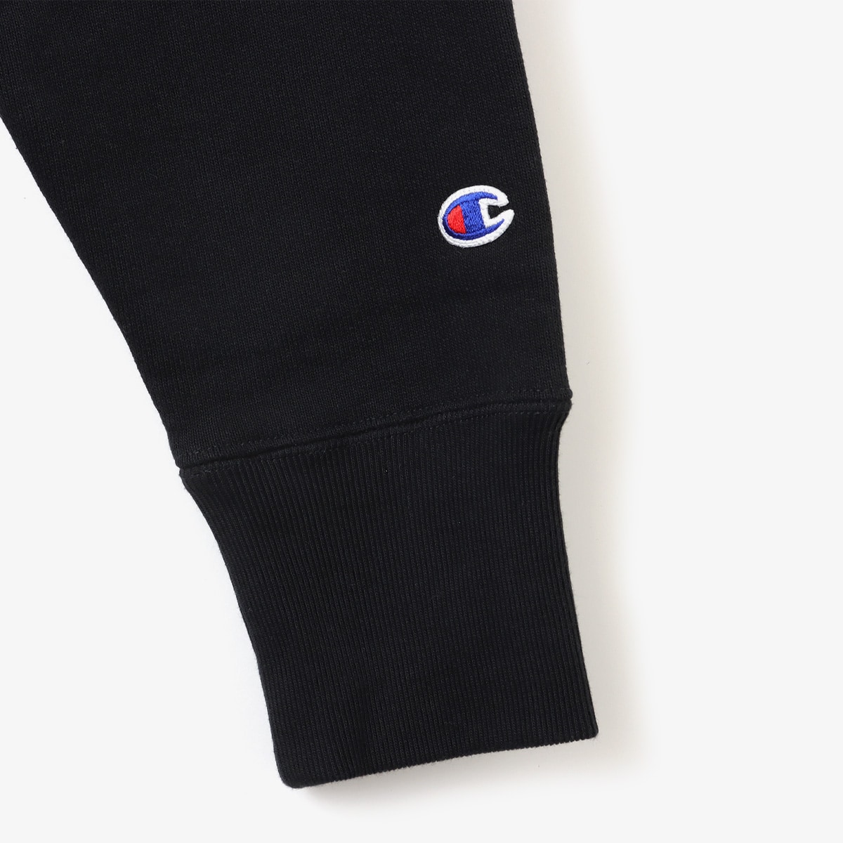 Champion x atmos pink REVERSE WEAVE Crew Neck Sweatshirt BLACK の画像
