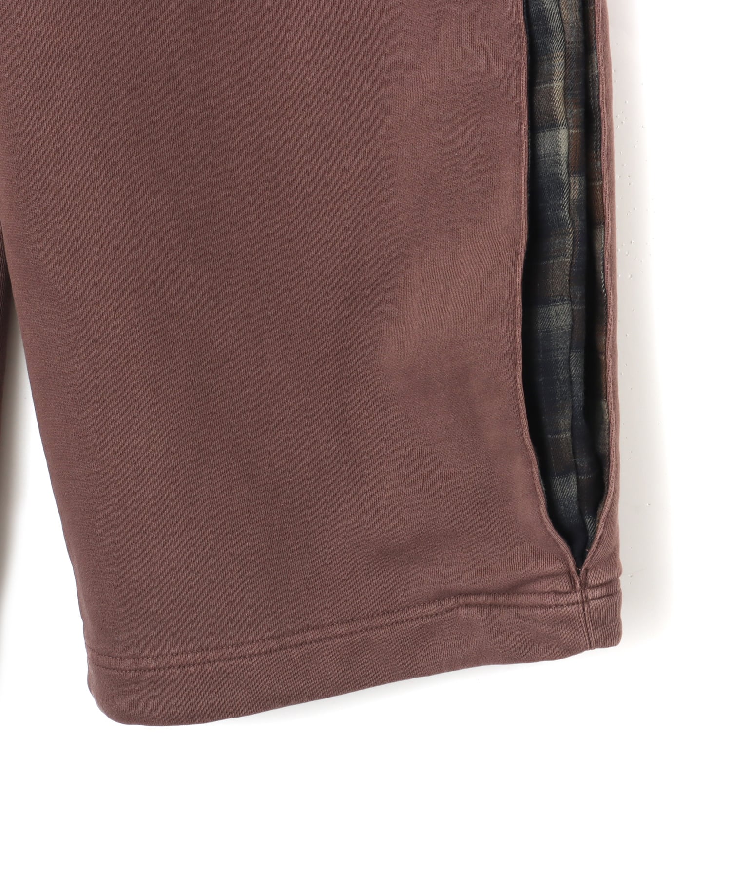 atmos pink Check Docking Sweat Pants BROWNの画像