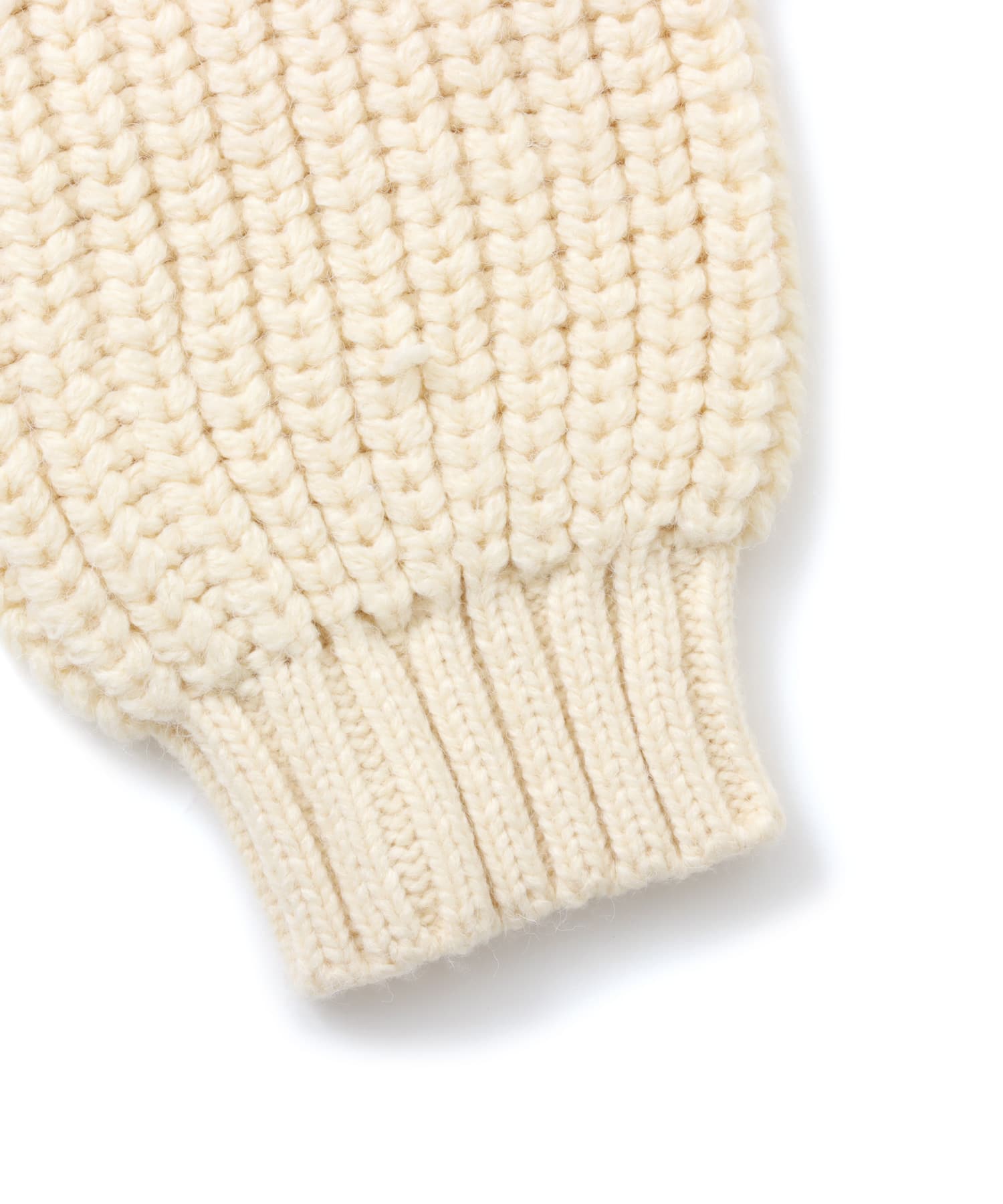 atmos pink Slit Cable Knit Tops OFFWHITEの画像