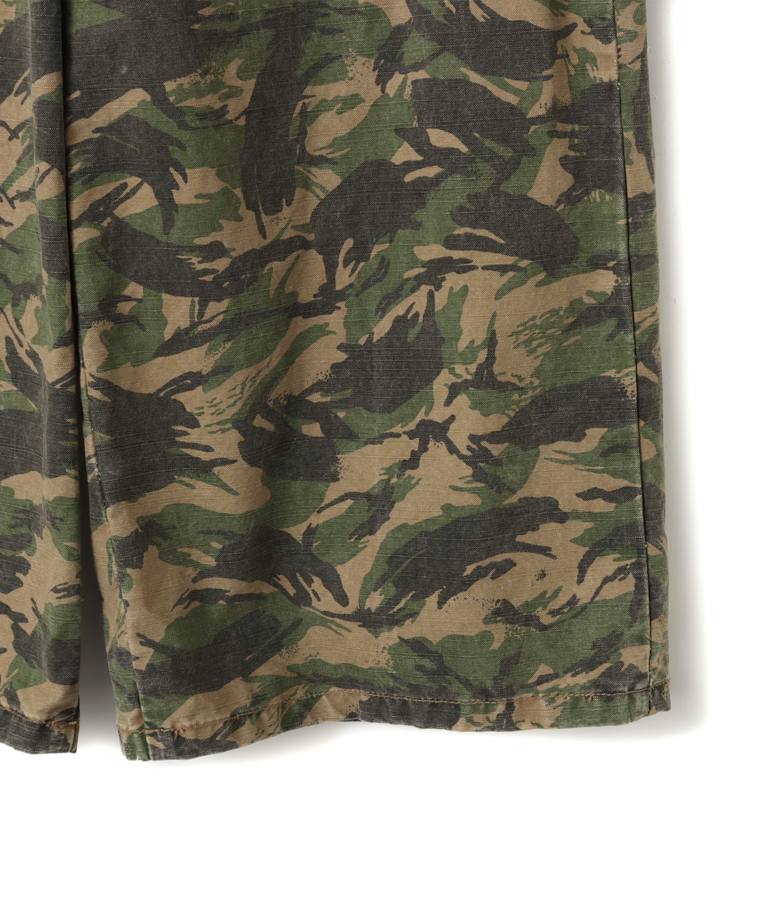 atmos pink Skirt Layered Pants CAMOUFLAGEの画像