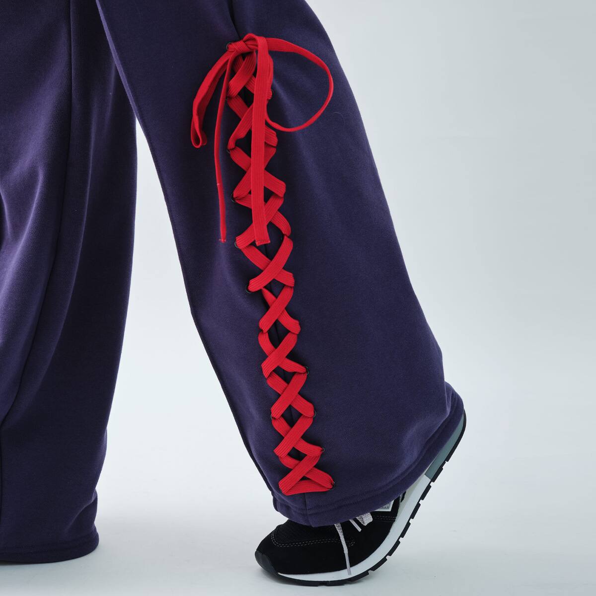 atmos pink MLB Sweat Pants NAVYの画像