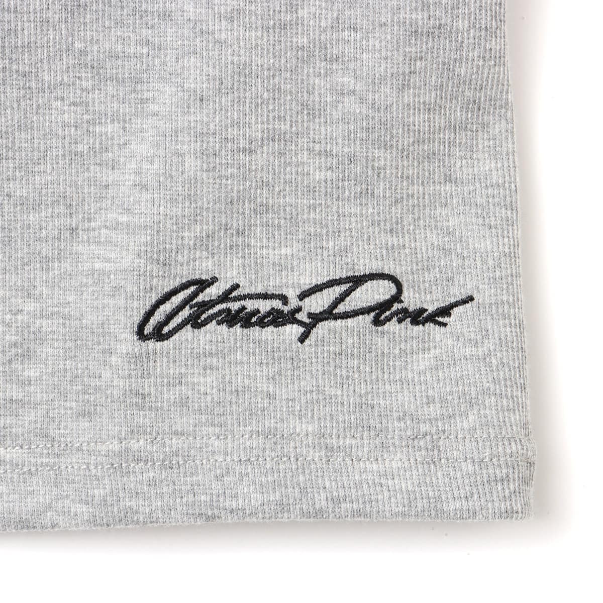 atmos pink Logo Embroidery Camisole GRAYの画像