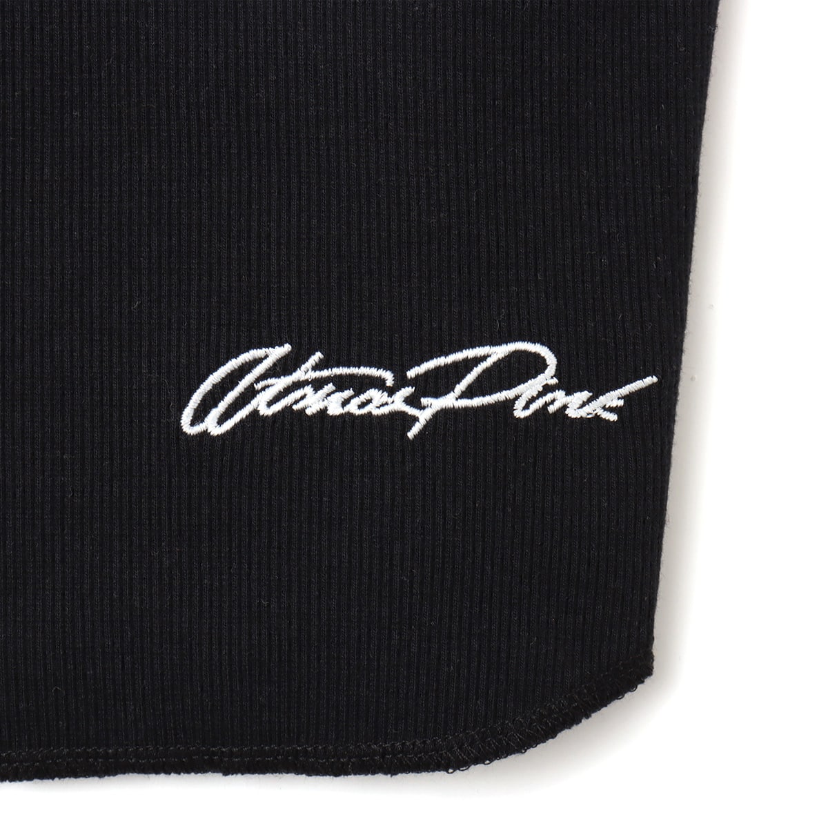 atmos pink Logo Embroidery Tank Top BLACKの画像