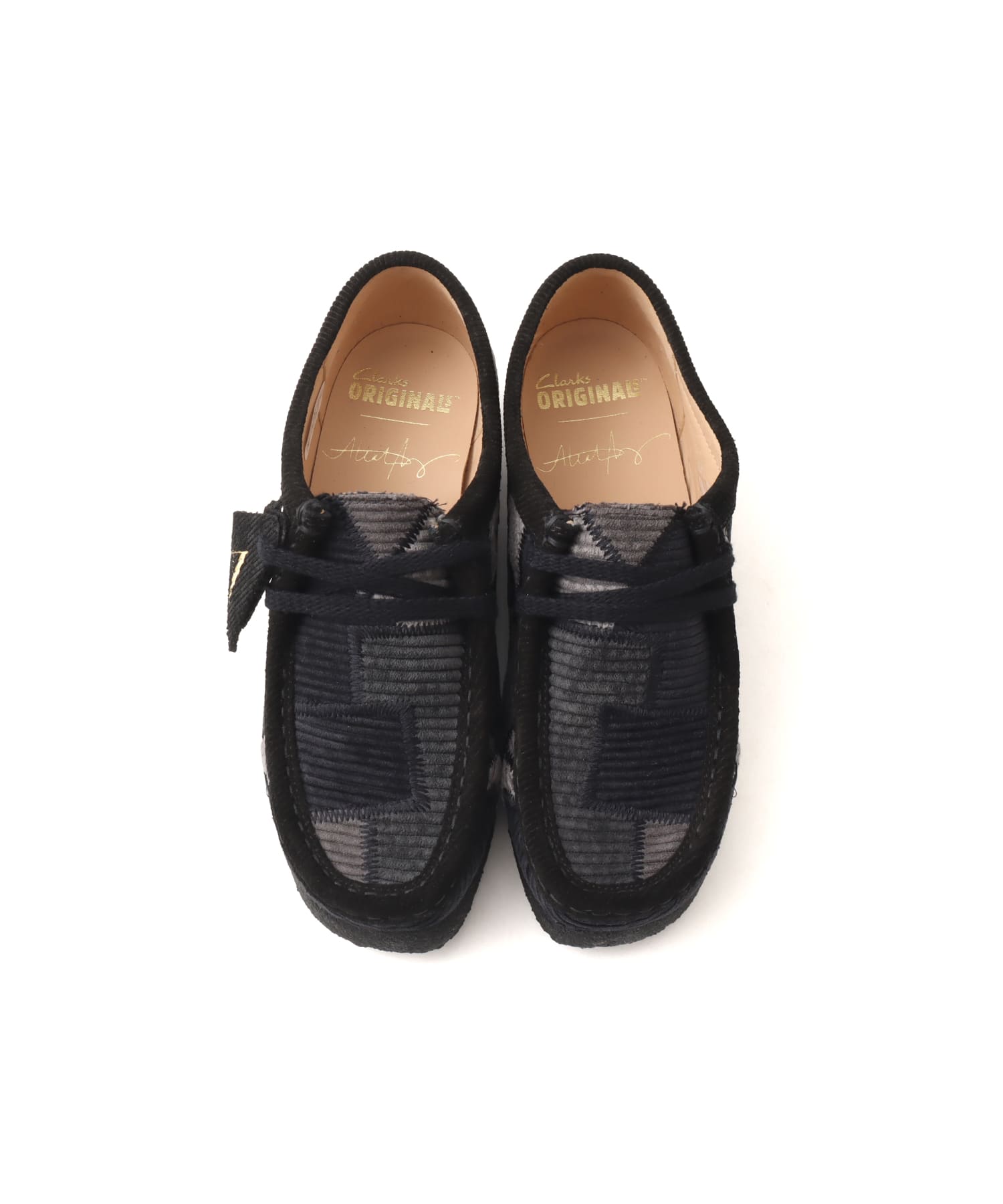 CLARKS Wallabee. Grey Combiの画像