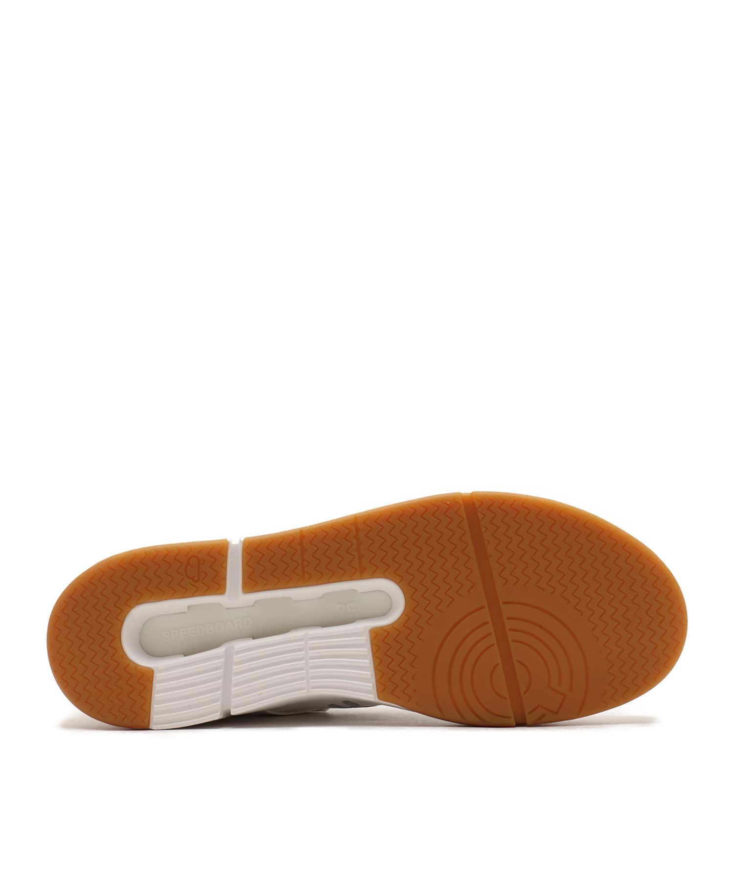 On THE ROGER Clubhouse 3 M White | Ivoryの画像