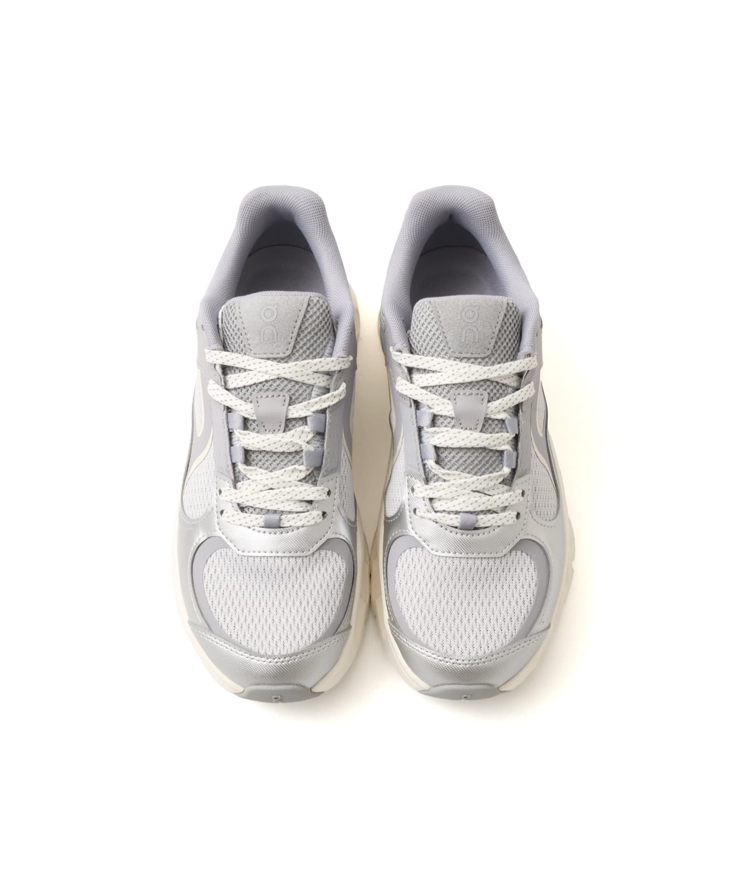 On Cloudtilt ARC 1 M Alloy | Ivoryの画像