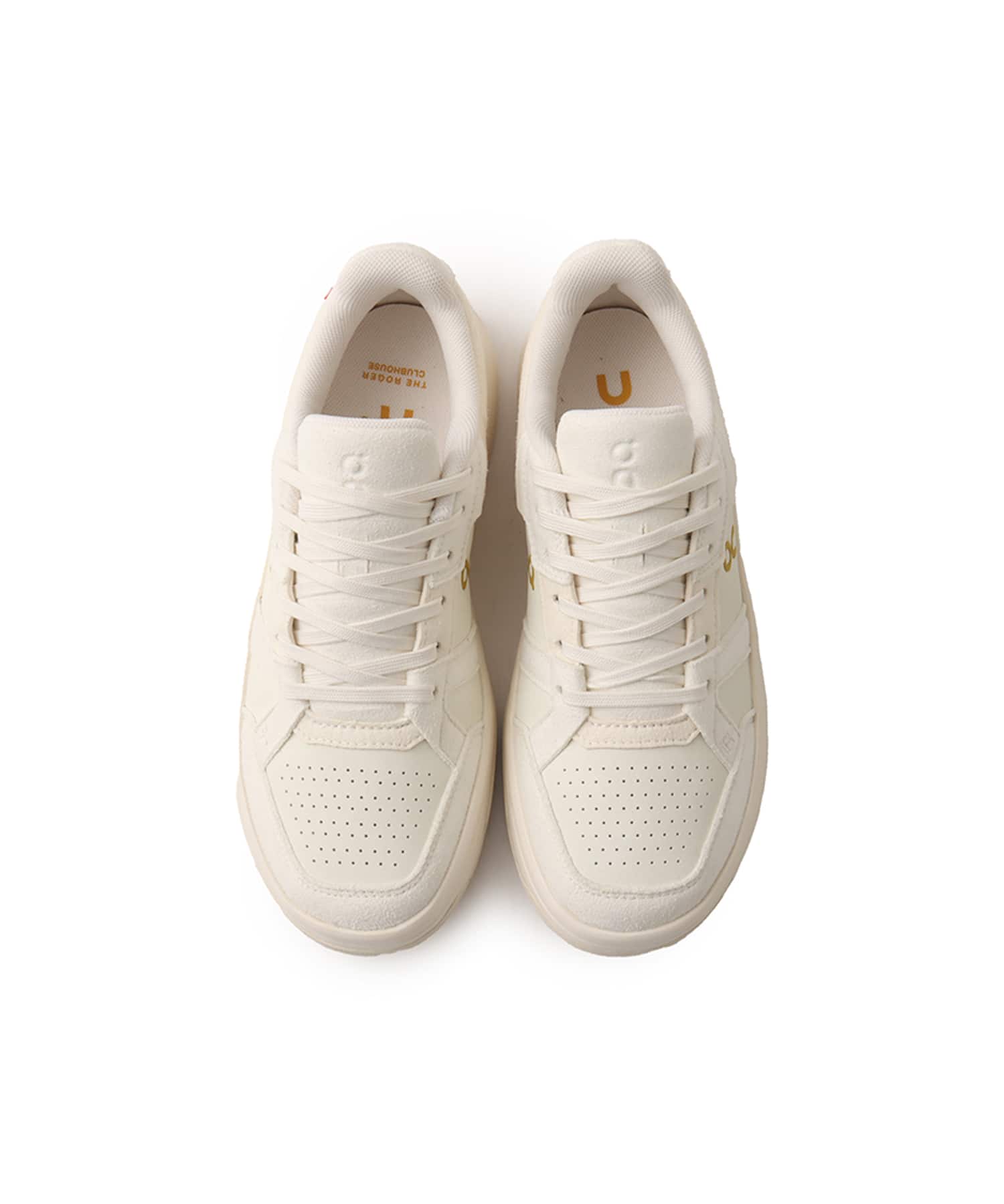 On THE ROGER Clubhouse Ace 1 W Ivory | Dewの画像