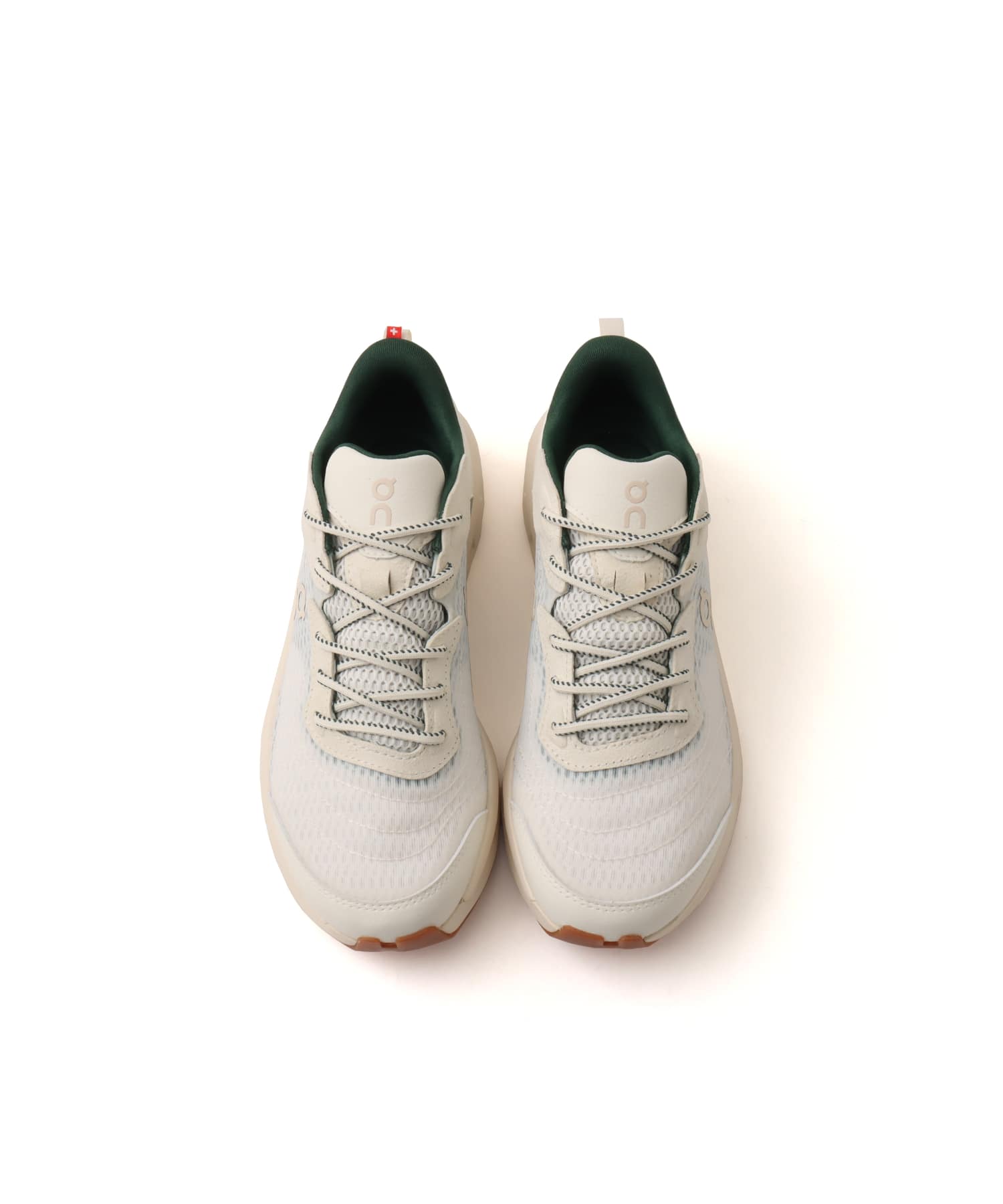 On Cloudzone Moon 1 W Ivory | Hollyの画像