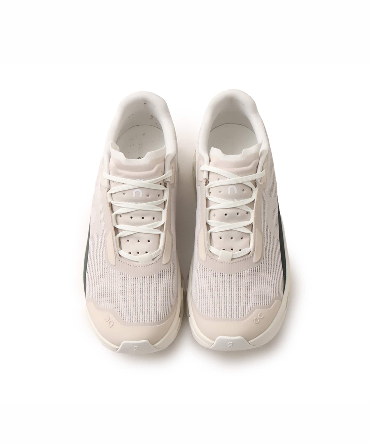 On Cloudmonster Void 1 W Ivory | Pearlの画像