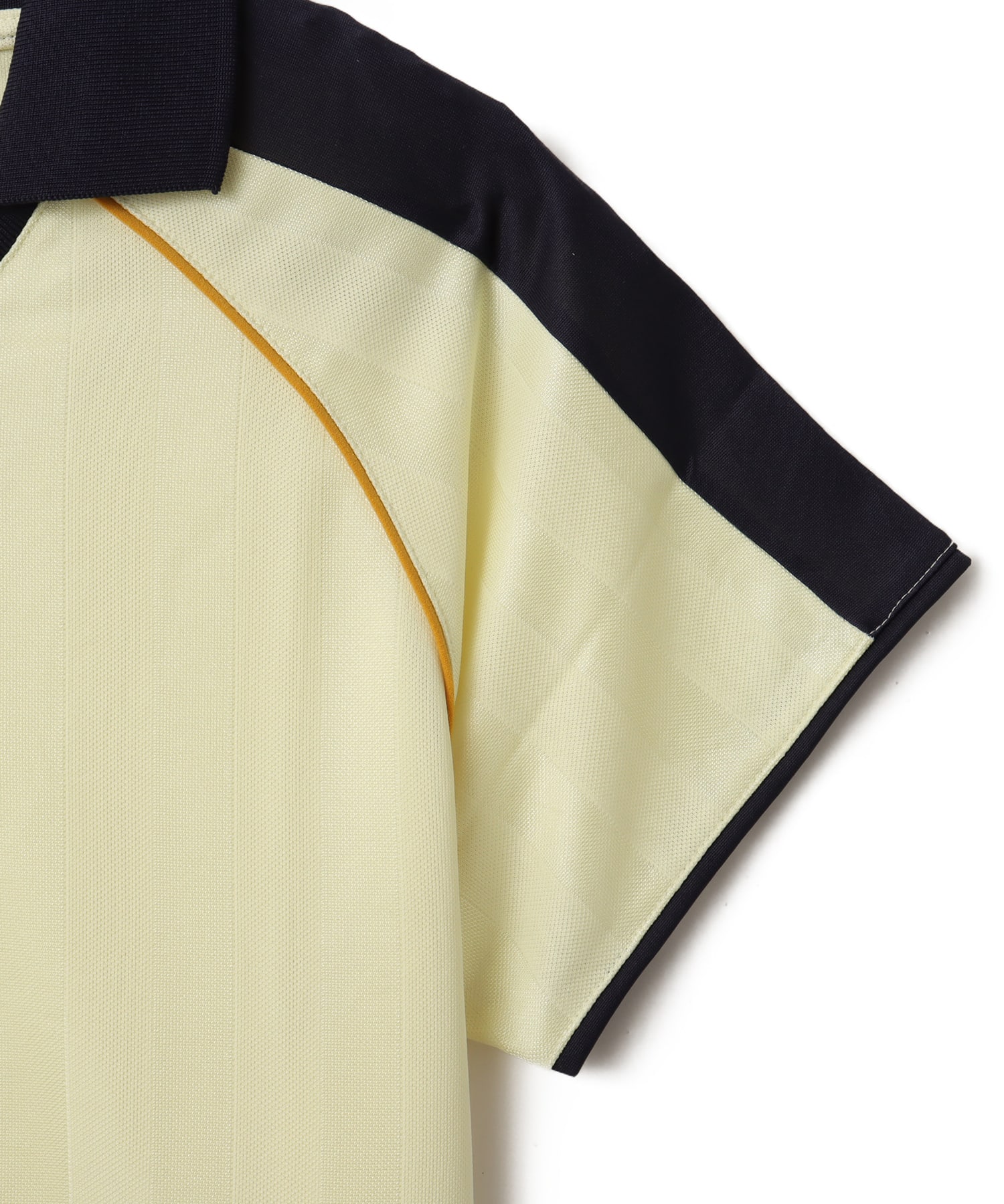 PUMA T7 RELAXED FOOTBALL JERSEY GOLD MOONの画像