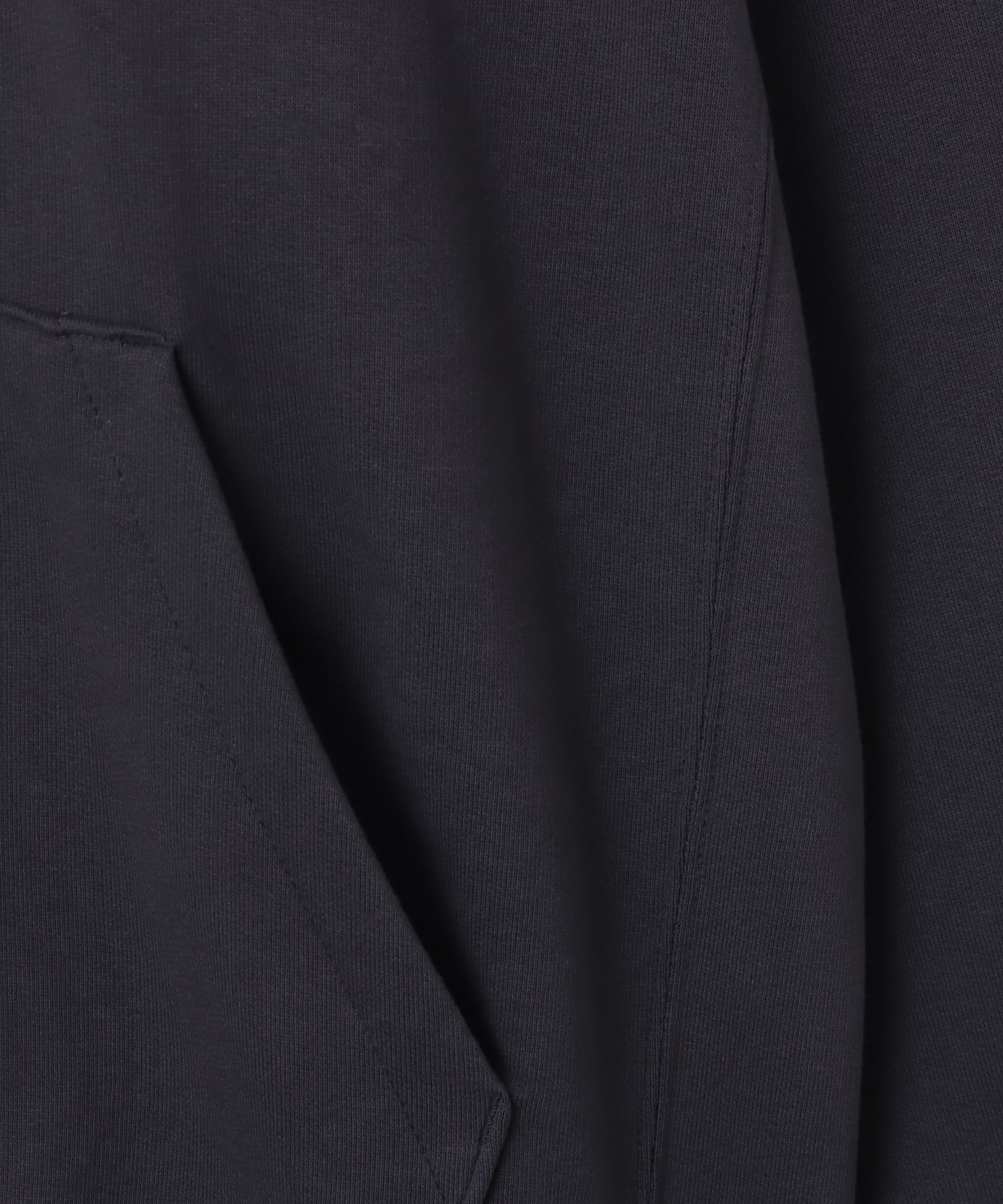 PUMA PUMA X POKEMON RELAXED GRAPHIC HOODIE TR STRONG GRAYの画像