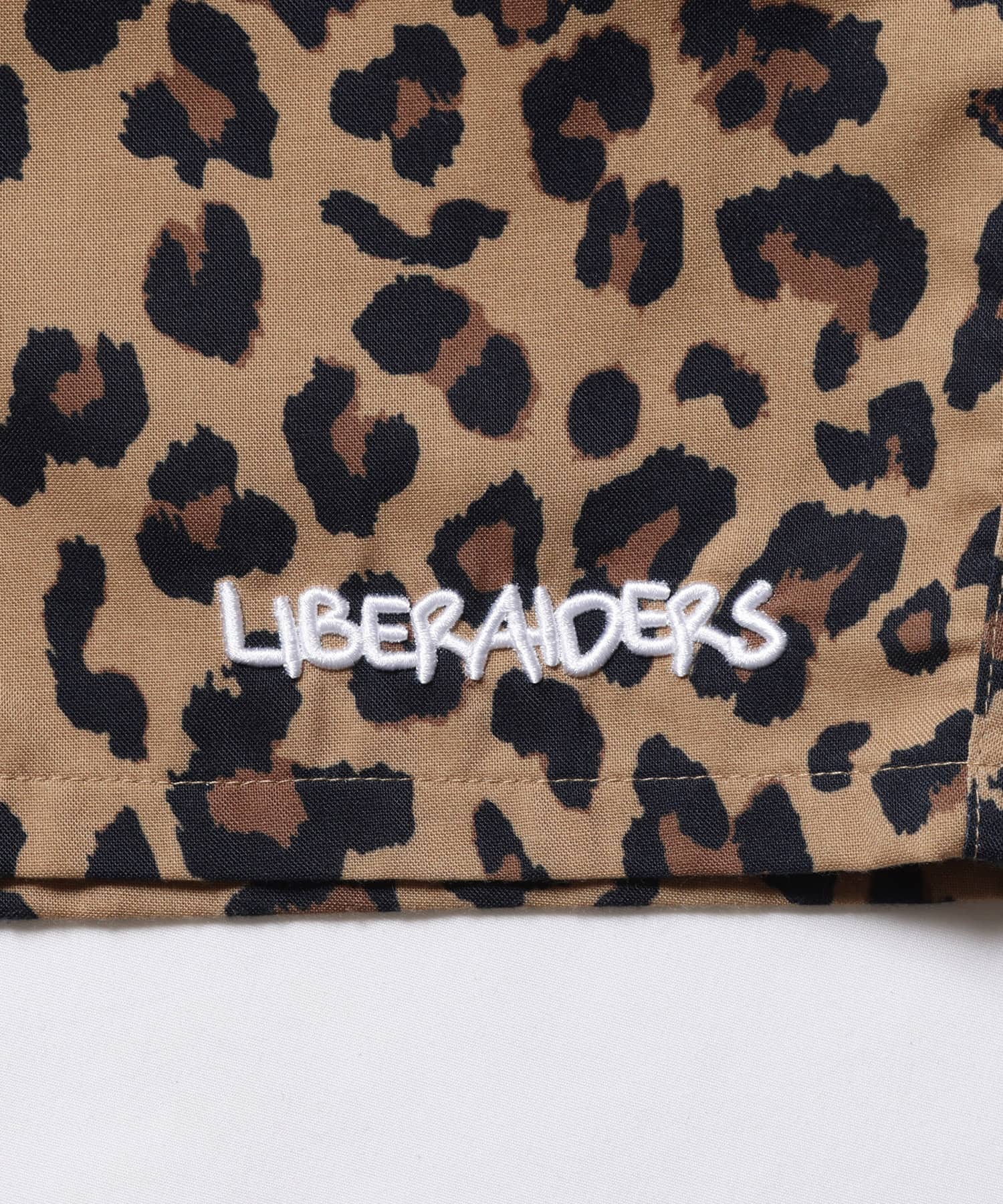 LIBERAIDERS NYLON HALF SHORTS LEOPARDの画像