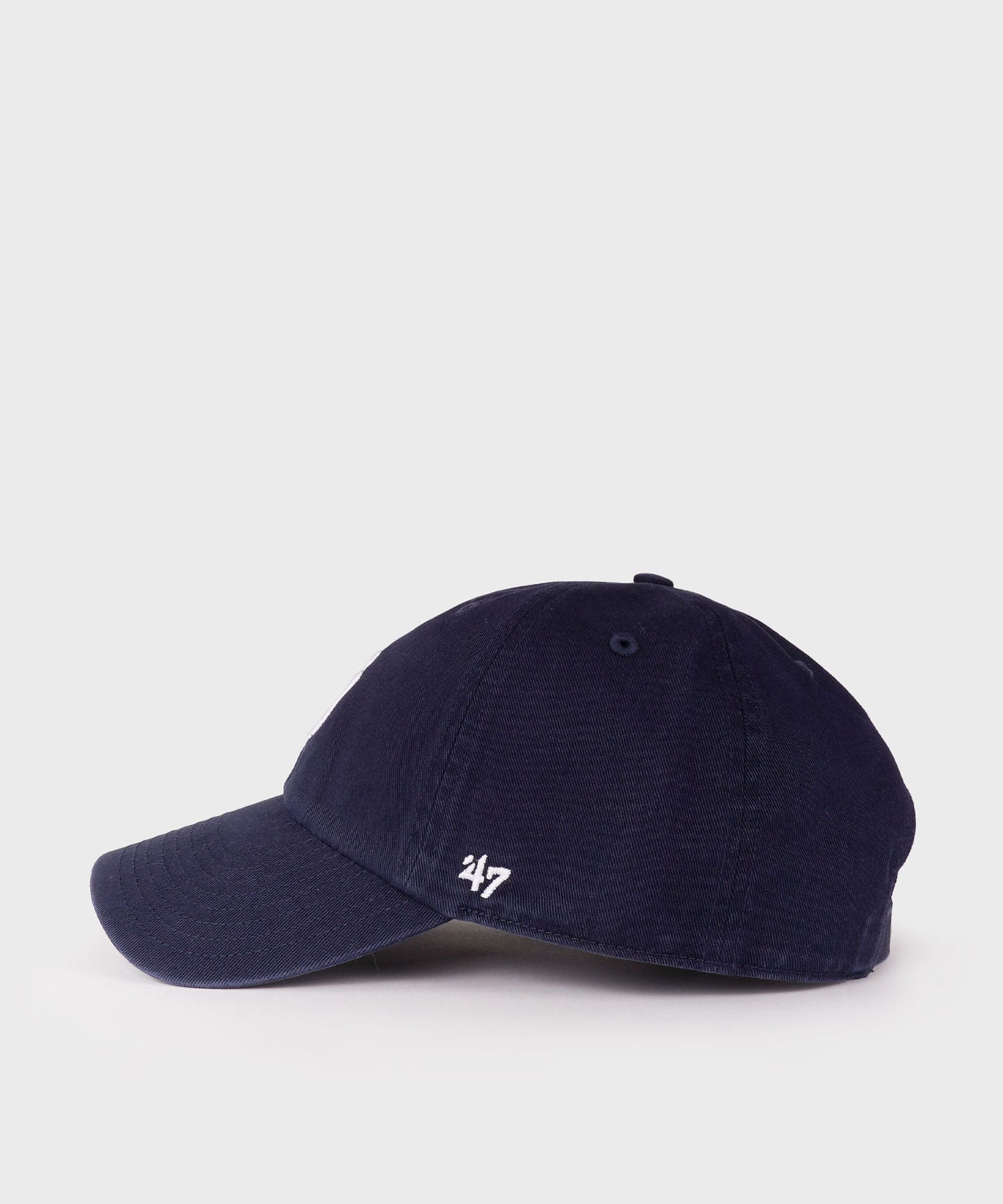 SPORTY＆RICH Yankees Serif Hat Dark Navyの画像