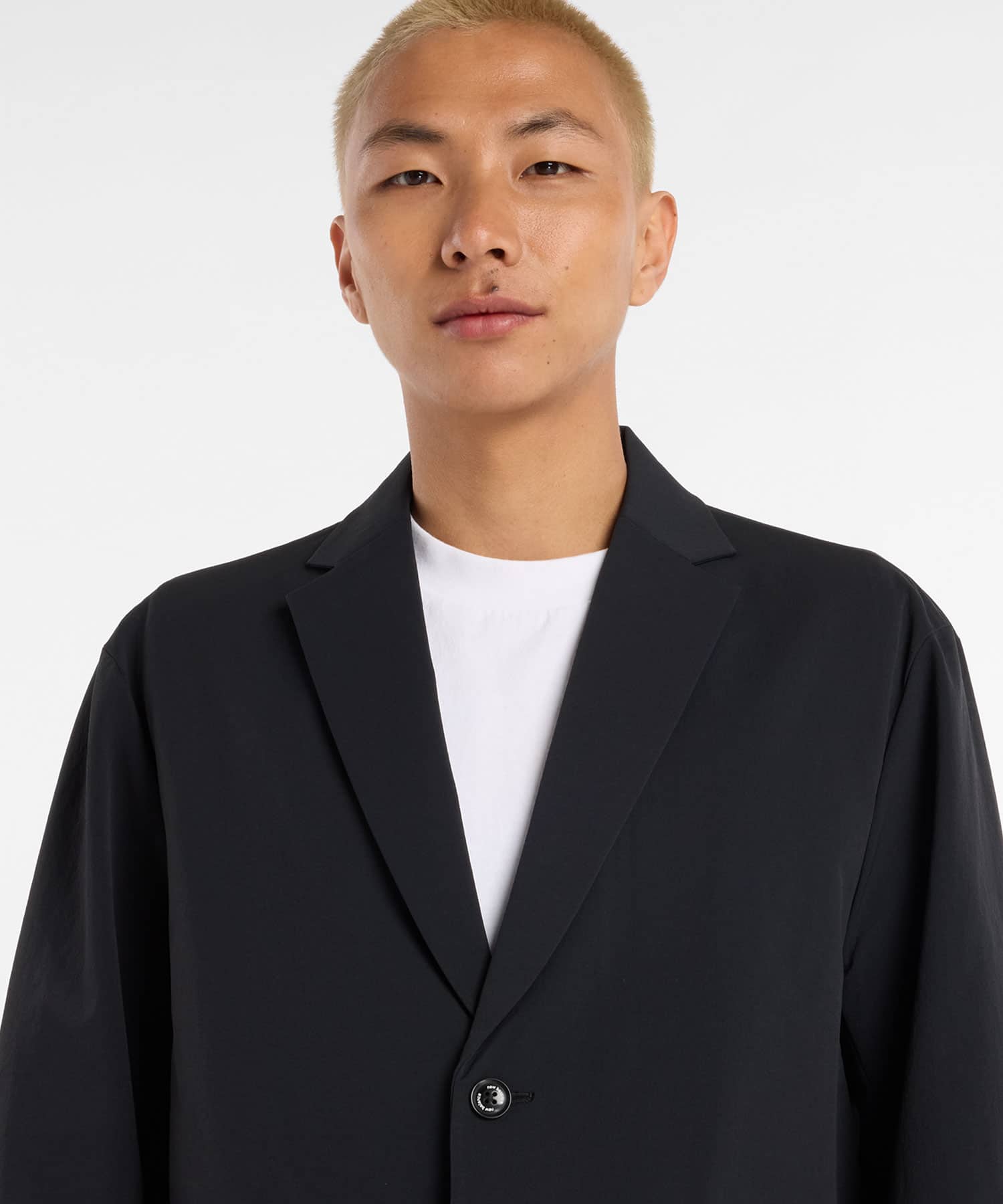 New Balance NB GREY SINGLE JACKET ブラックの画像